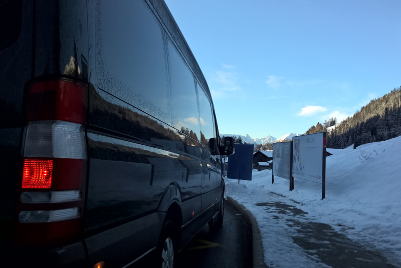 WEF-Davos-Busservice04